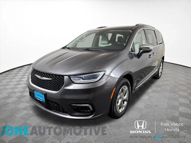 2021 Chrysler Pacifica Limited AWD for sale in Eau Claire, WI