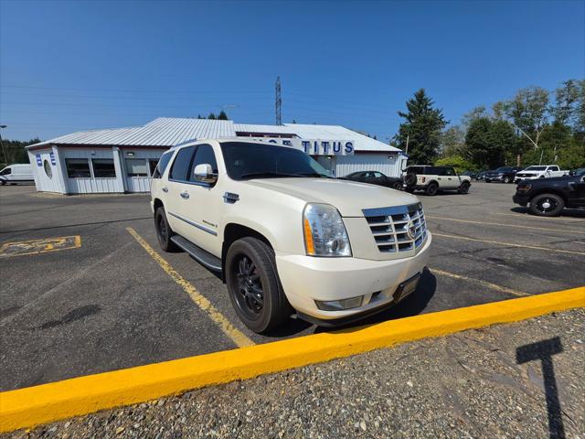 2009 Cadillac Escalade Standard for sale in Shelton, WA