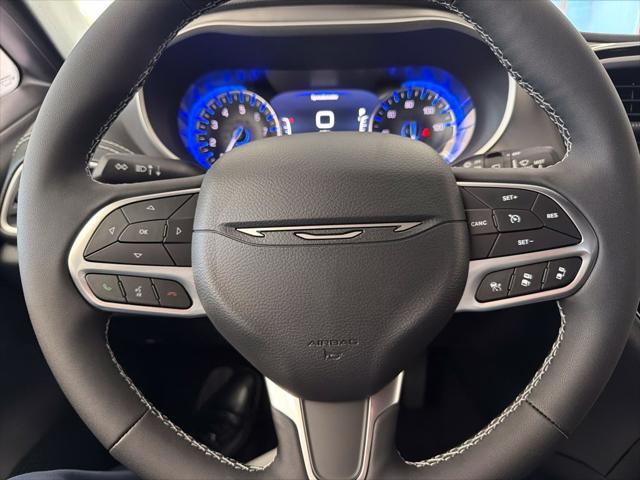 2027 Chrysler Pacifica Select AWD