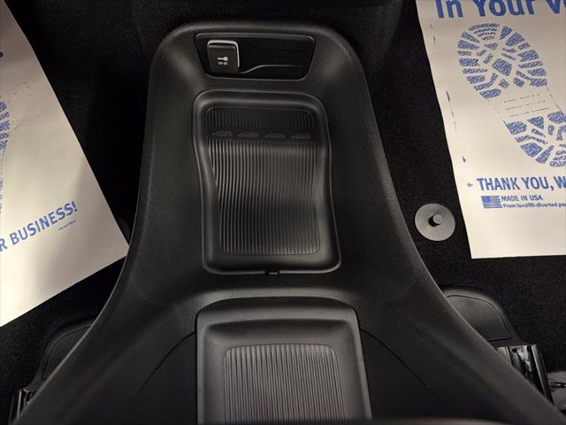 2027 Chrysler Pacifica Select AWD