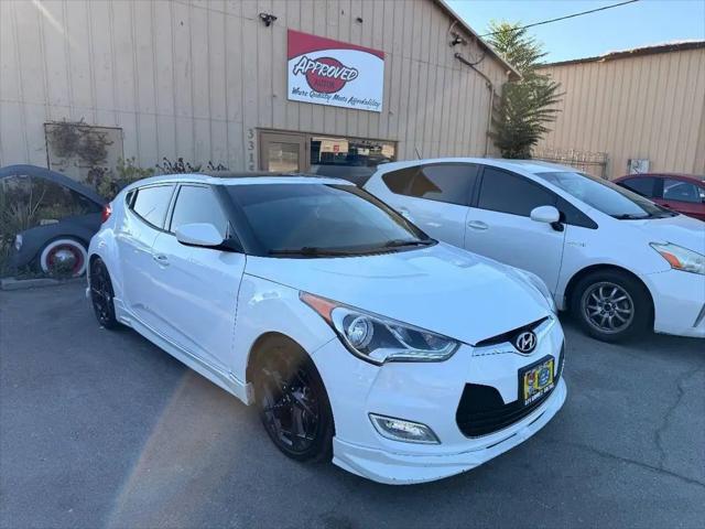 2017 Hyundai Veloster Value Edition for sale in Bakersfield, CA