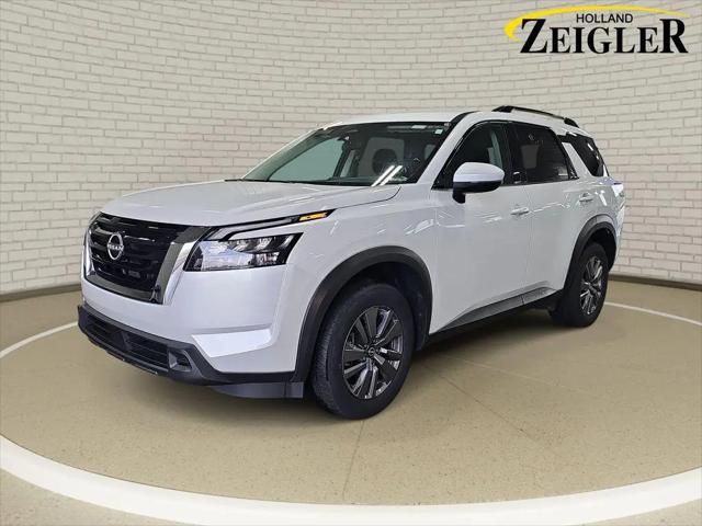 2025 Nissan Pathfinder SV 4WD for sale in Holland, MI