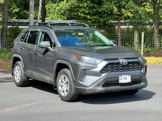 2020 Toyota RAV4 LE 2020 Toyota RAV4 LE