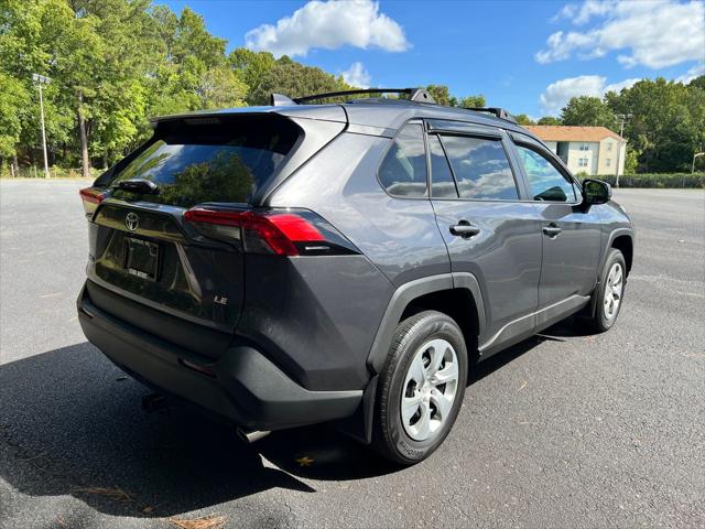 2020 Toyota RAV4 LE 2020 Toyota RAV4 LE