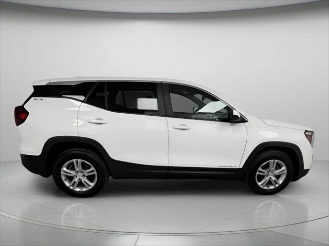 2022 GMC Terrain AWD SLE