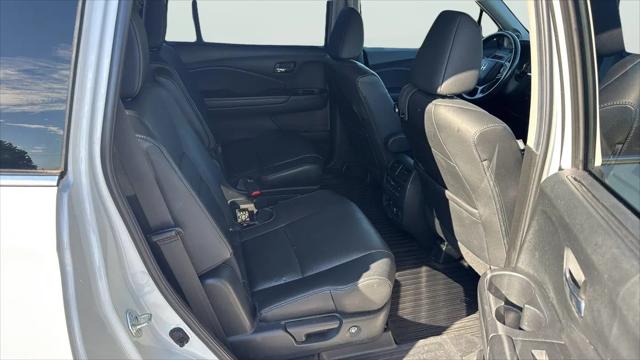 2022 Honda Pilot AWD Touring 7 Passenger
