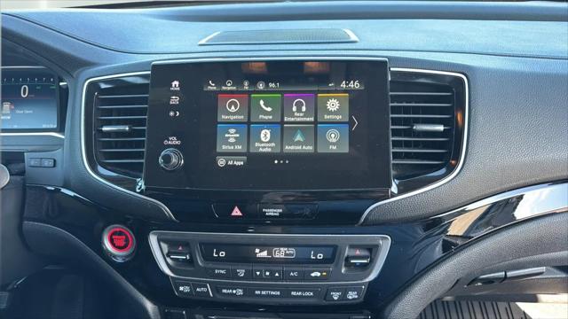 2022 Honda Pilot AWD Touring 7 Passenger