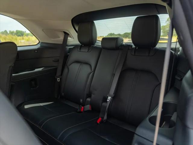 2024 Mazda X-90 3.3 Turbo Preferred Plus
