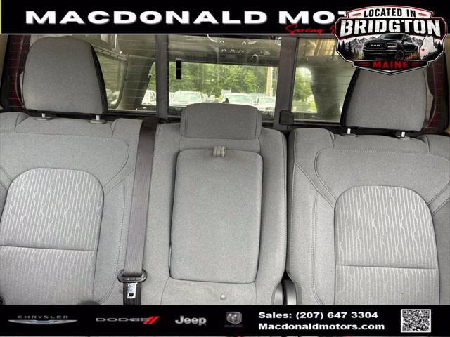 2020 Ram 1500 Big Horn Crew Cab 4x4 57 Box