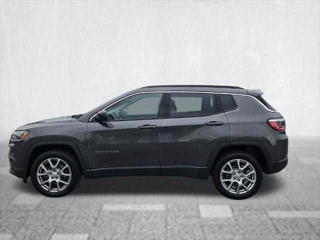 2022 Jeep Compass Latitude Lux 4x4