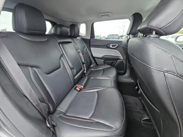 2022 Jeep Compass Latitude Lux 4x4
