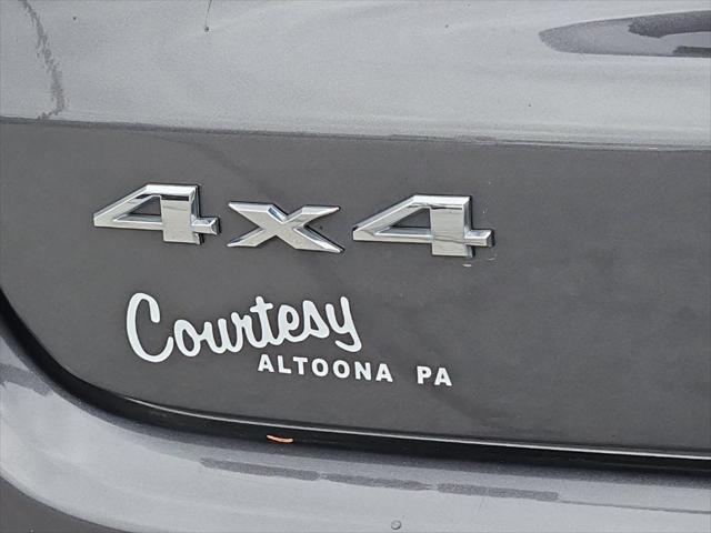 2022 Jeep Compass Latitude Lux 4x4