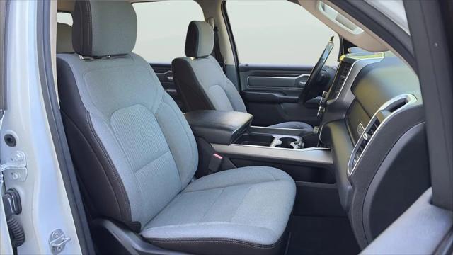 2019 Ram 1500 Big Horn/Lone Star Crew Cab 4x4 57 Box