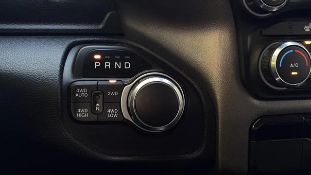 2019 Ram 1500 Big Horn/Lone Star Crew Cab 4x4 57 Box