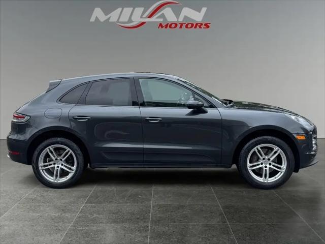 2020 Porsche Macan Macan