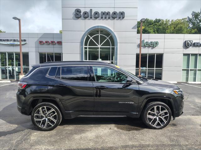 2025 Jeep Compass Limited 4x4 2025 Jeep Compass Limited 4x4