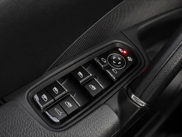 2018 Porsche Cayenne E-Hybrid S Platinum Edition