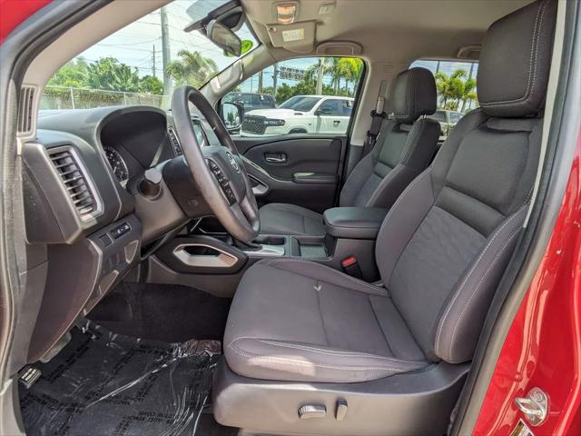 2023 Nissan Frontier Crew Cab SV 4x2