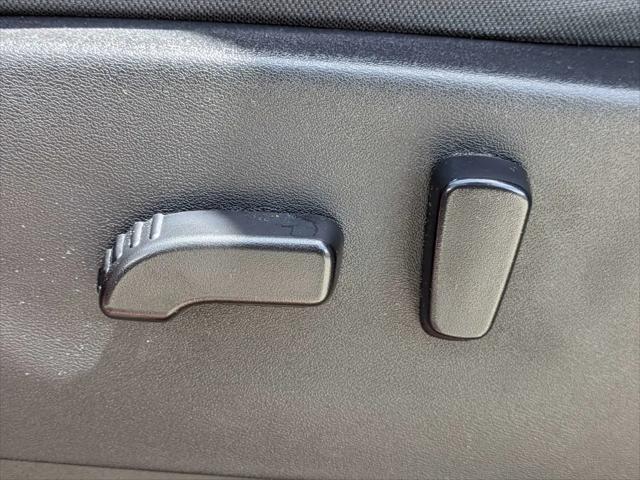 2023 Nissan Frontier Crew Cab SV 4x2