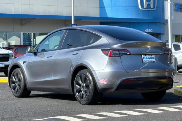 2024 Tesla Model Y Long Range Single Motor Rear-Wheel Drive