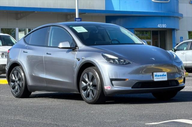 2024 Tesla Model Y Long Range Single Motor Rear-Wheel Drive