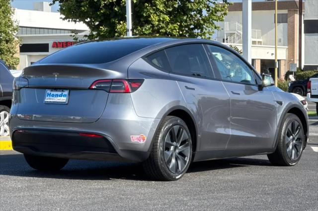 2024 Tesla Model Y Long Range Single Motor Rear-Wheel Drive