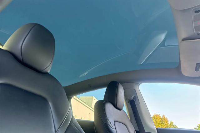 2024 Tesla Model Y Long Range Single Motor Rear-Wheel Drive