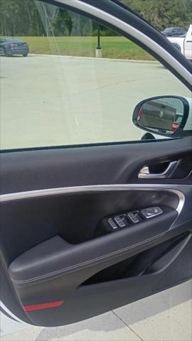 2026 Genesis G70 2.5T RWD