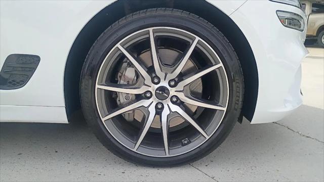 2026 Genesis G70 2.5T RWD