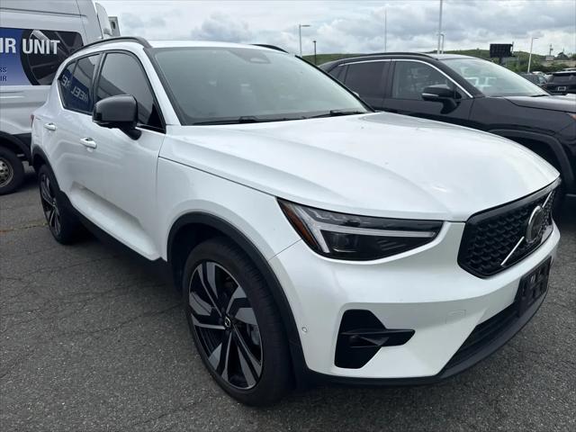 2025 Volvo XC40 B5 Plus Dark Theme for sale in Hartford, CT