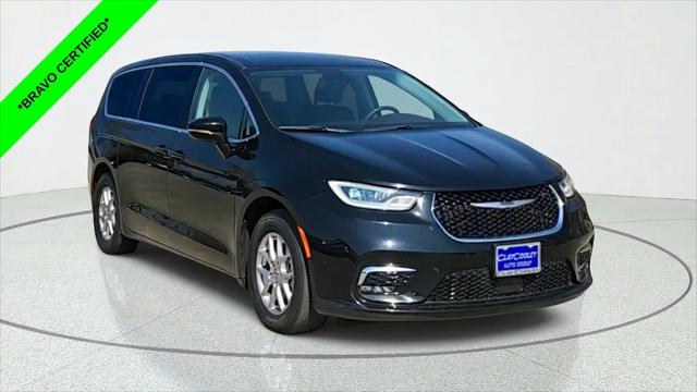 2024 Chrysler Pacifica Touring L for sale in Dallas, TX