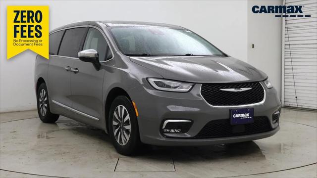 2023 Chrysler Pacifica Hybrid Limited for sale in Westborough, MA
