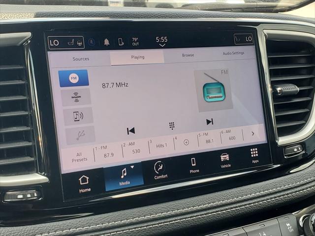 2023 Chrysler Pacifica Touring L AWD