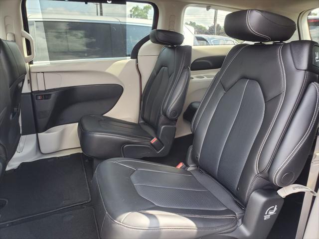 2023 Chrysler Pacifica Touring L AWD