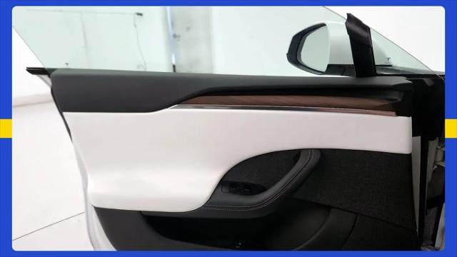 2022 Tesla Model S Dual Motor All-Wheel Drive