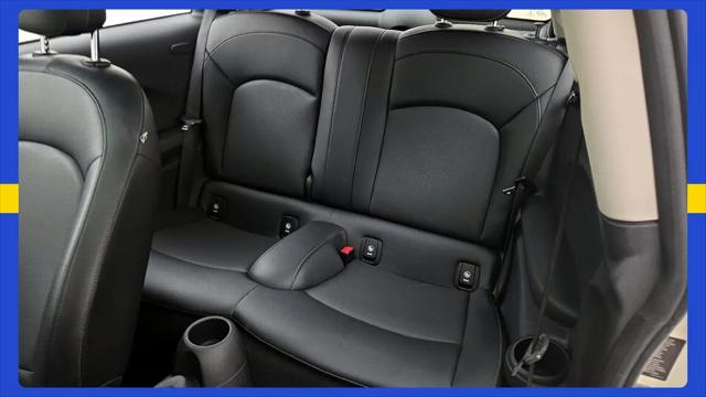 2015 MINI Hardtop Cooper