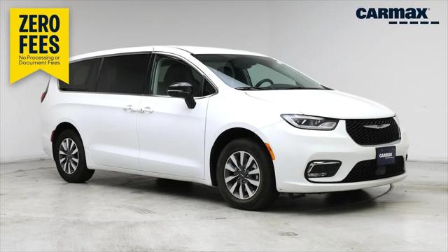 2024 Chrysler Pacifica Hybrid Select for sale in Lynnwood, WA