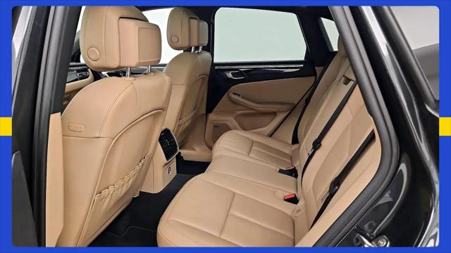 2021 Porsche Macan Macan