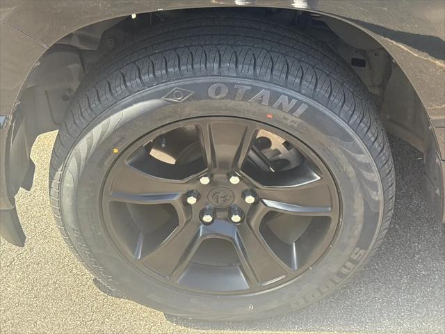 2023 Ram 1500 Big Horn Crew Cab 4x2 57 Box