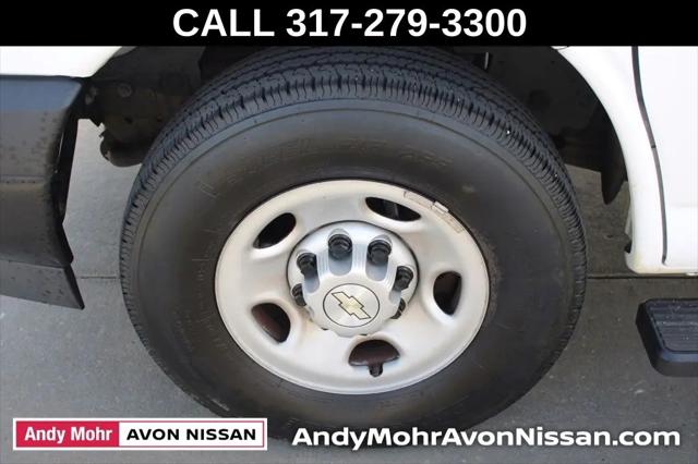 2021 Chevrolet Express Passenger RWD 2500 Regular Wheelbase LS
