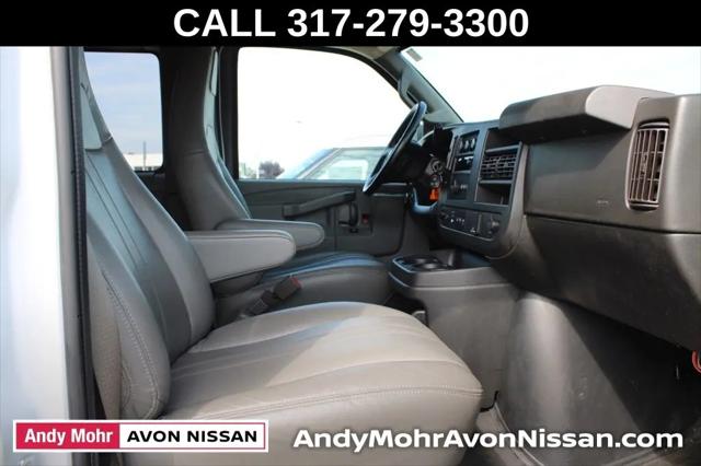 2021 Chevrolet Express Passenger RWD 2500 Regular Wheelbase LS