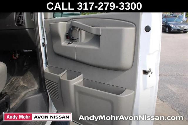 2021 Chevrolet Express Passenger RWD 2500 Regular Wheelbase LS