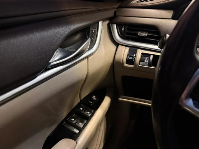 2015 Cadillac XTS Standard
