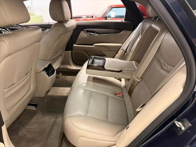2015 Cadillac XTS Standard