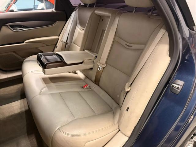 2015 Cadillac XTS Standard