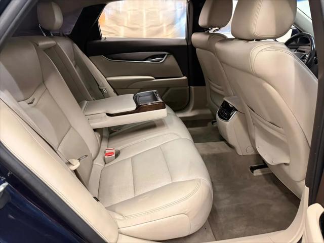 2015 Cadillac XTS Standard