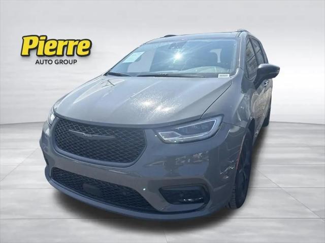 2023 Chrysler Pacifica Limited AWD for sale in Seattle, WA