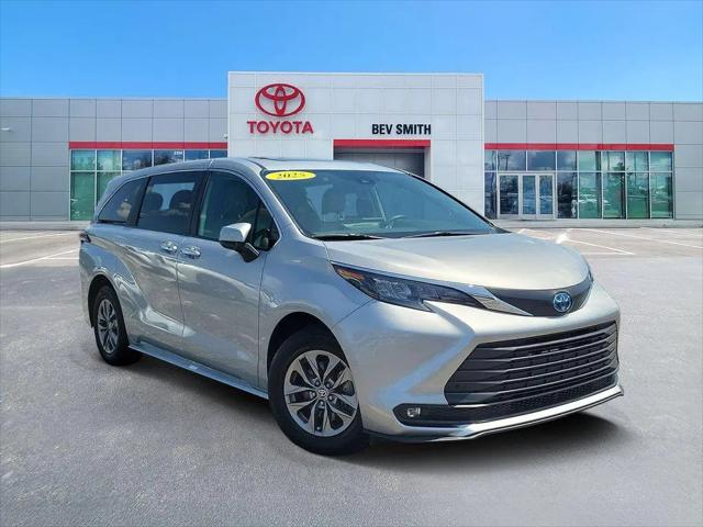 2025 Toyota Sienna XLE for sale in Fort Pierce, FL