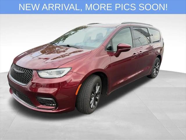 2021 Chrysler Pacifica Touring for sale in Celina, OH