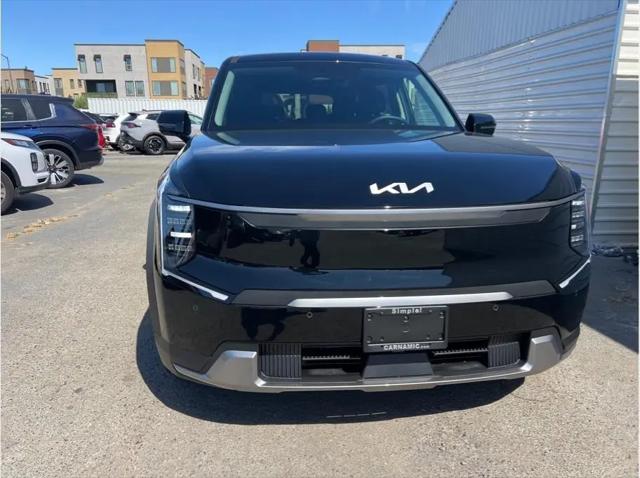 2026 Kia EV9 Light Long Range